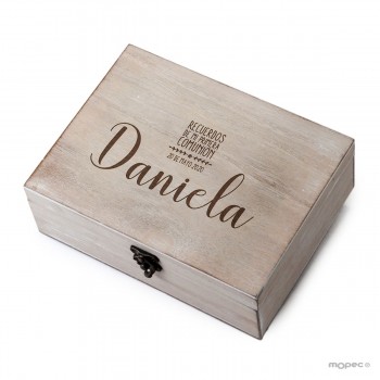 Caja de madera personalizada para recuerdos de su Primera Comunión
